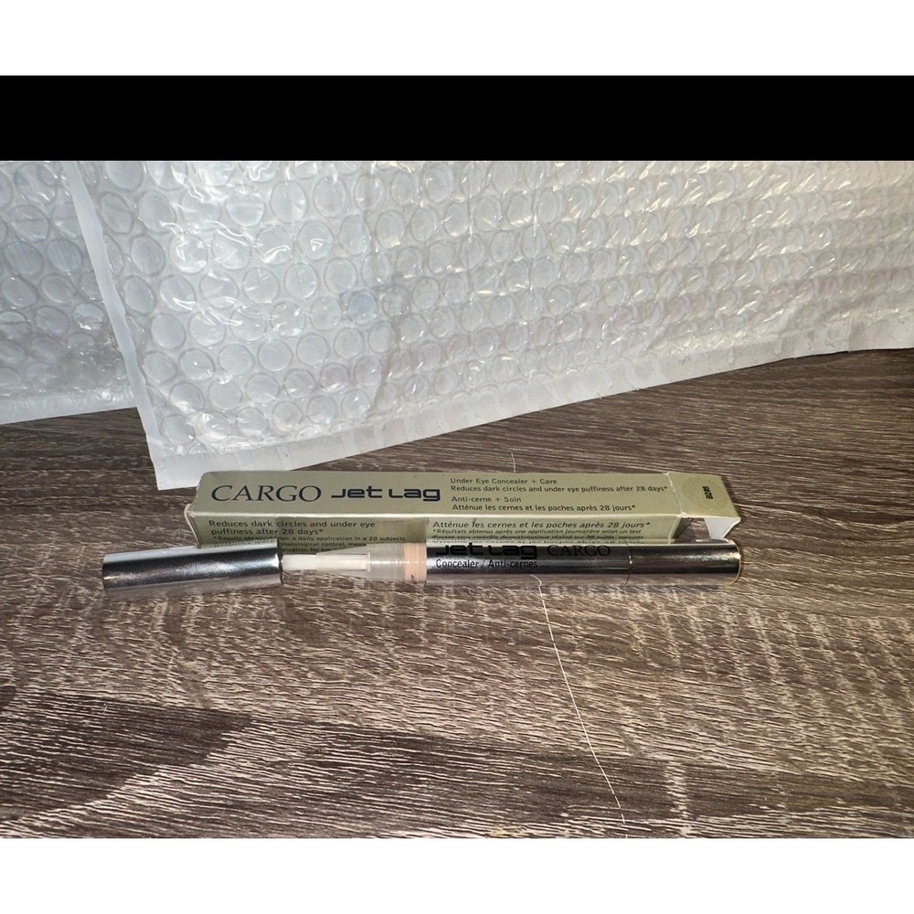 Cargo Jet Lag Under Eye Concealer + Care Light Fair Brush Applicator Face makeup